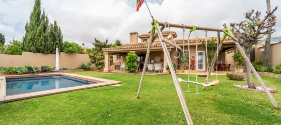 4 غرف نوم فيلا في Torremolinos, Spain رقم 154146 2