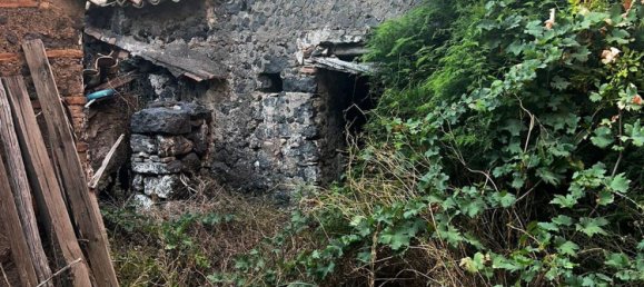 4 bedrooms House in Belpasso, Italy No. 374324 11