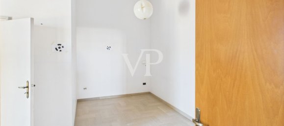 Bâtiment à Trani, Italy 1617m² No. 349084 38