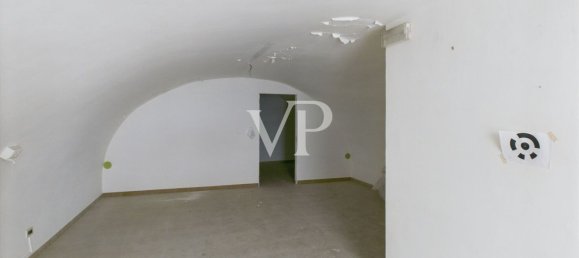 Bâtiment à Trani, Italy 1617m² No. 349084 31