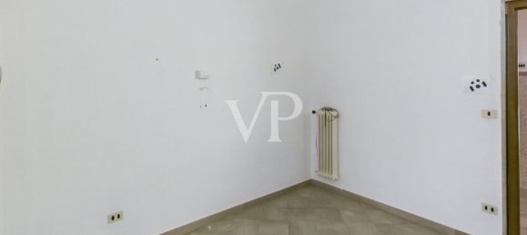 Bâtiment à Trani, Italy 1617m² No. 349084 19