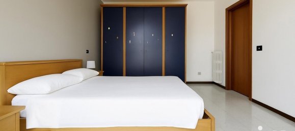 4 Schlafzimmer Haus in Notaresco, Italy, Nr. 362139 11