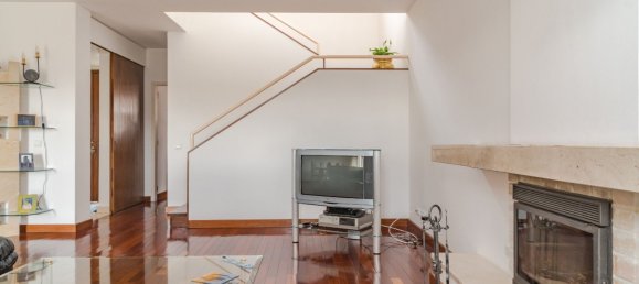 4 bedrooms House in Oeiras, Portugal No. 105995 3