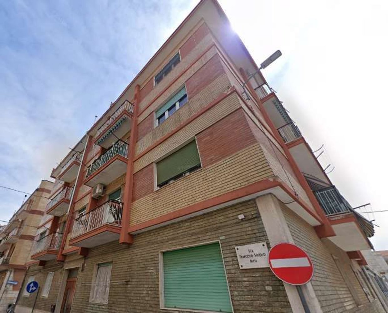 4 rooms Apartment in Gioia del Colle, Italy No. 236585