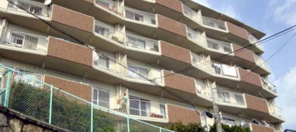 Apartamento de 3 dormitorios en Hyogo, Japan No. 3279 2