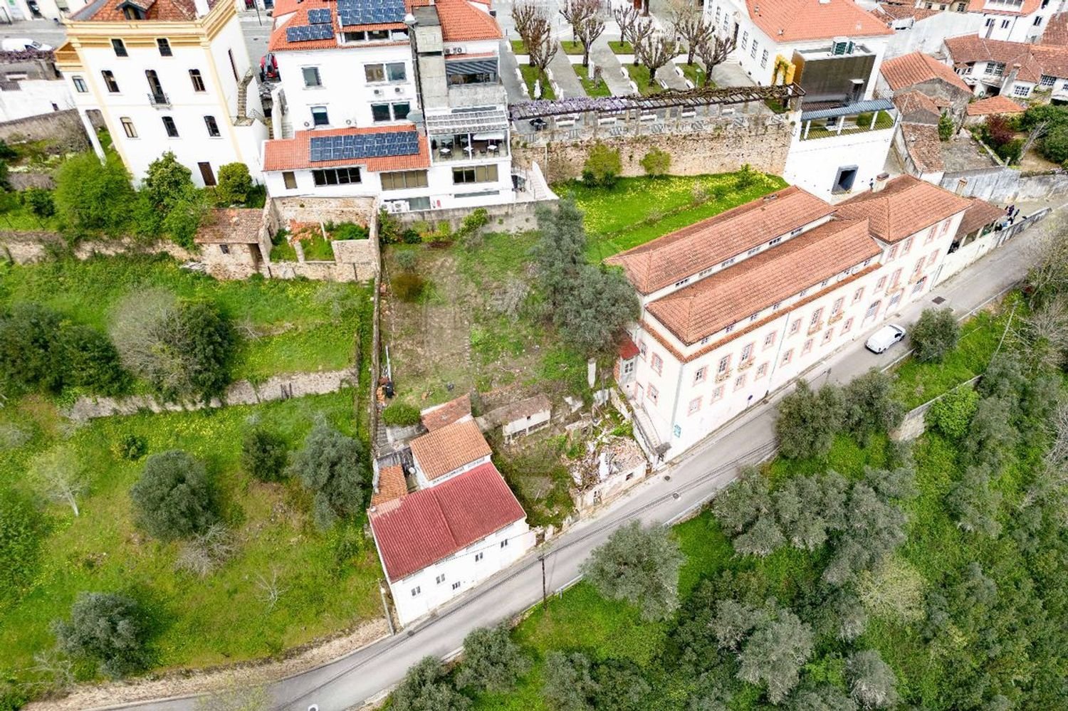 Casa de 4 dormitorios en Penacova, Portugal No. 28531