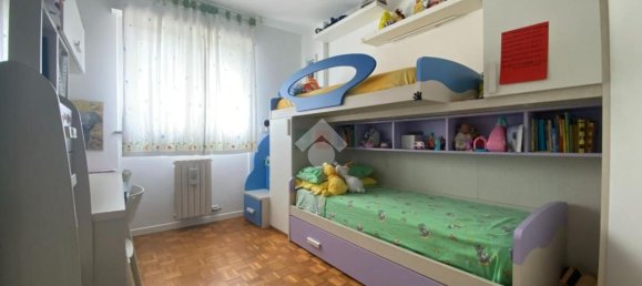 3-salle Appartement à Milan, Italy No. 339103 12