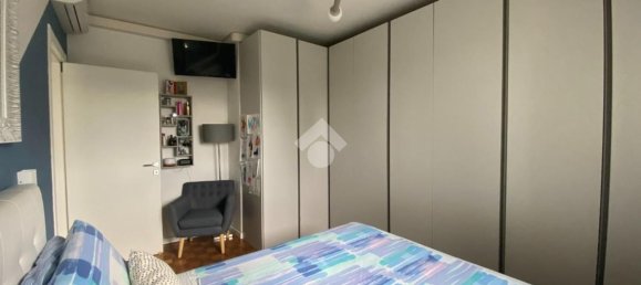 3-salle Appartement à Milan, Italy No. 339103 32