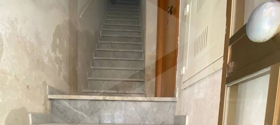 2-salle Appartement à Barletta, Italy No. 22532 5