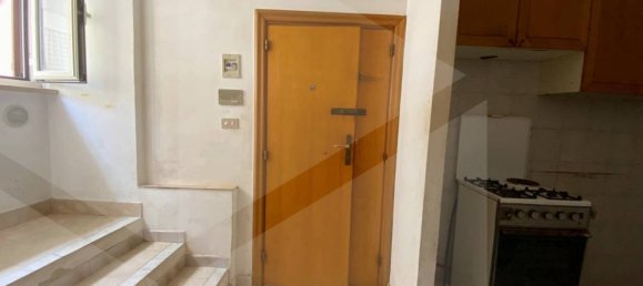 2-salle Appartement à Barletta, Italy No. 22532 6