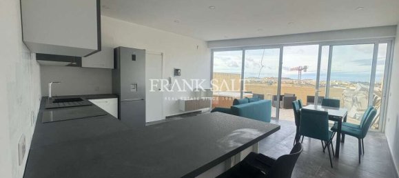 2 bedrooms Penthouse in Sannat, Malta No. 6035 6
