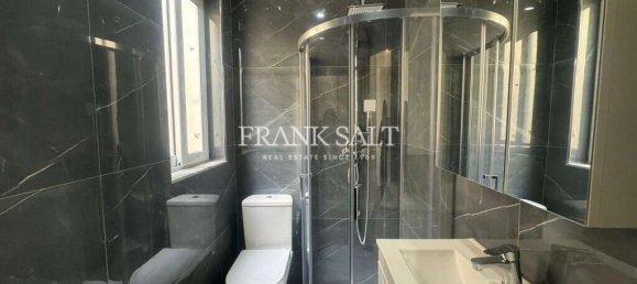 2 bedrooms Penthouse in Sannat, Malta No. 6035 4