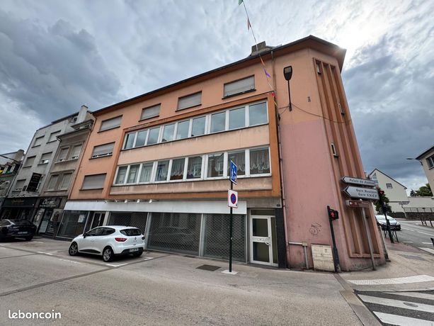 Офис 390м² в Саргёмин, Франция № 307559