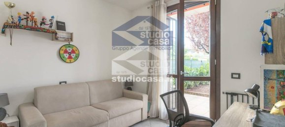 2 Schlafzimmer Wohnung in Ghisalba, Italy, Nr. 308494 8