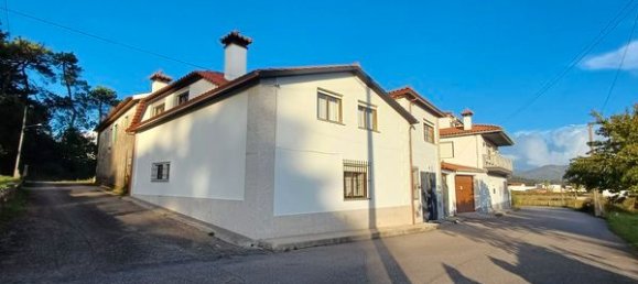 5 bedrooms House in A Guarda, Spain No. 189988 4