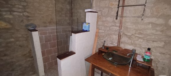 1 chambre Maison à Saint-Chartier, France No. 259334 9