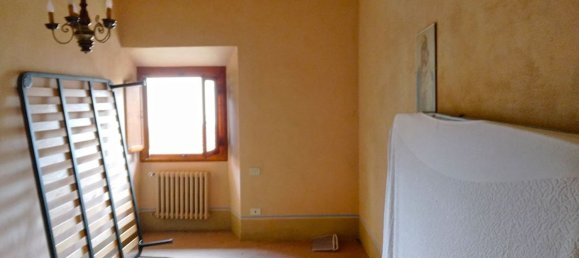 Apartamento de 5 habitaciónes en Terranuova Bracciolini, Italy No. 194865 9