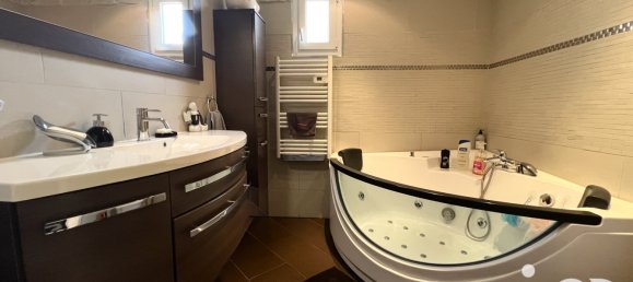 4 bedrooms House in Sarthe, France No. 278003 6