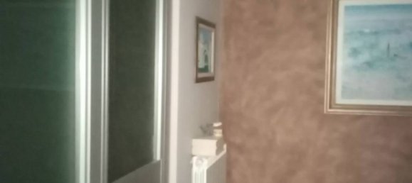 Propiedad comercial de 4 habitaciónes en Piacenza, Italy No. 333184 12