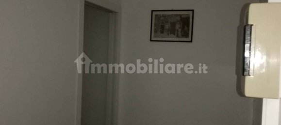 Propiedad comercial de 4 habitaciónes en Piacenza, Italy No. 333184 10