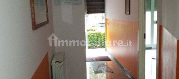Propiedad comercial de 4 habitaciónes en Piacenza, Italy No. 333184 4