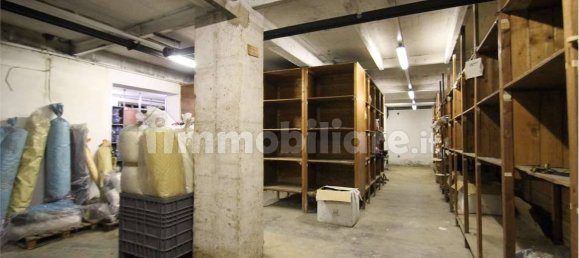 1 room Commercial property in Paderno d'Adda, Italy No. 2661 7