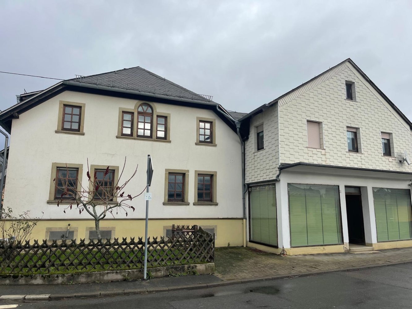 3 bedrooms Townhouse in Mainz-Bingen, Germany No. 306530