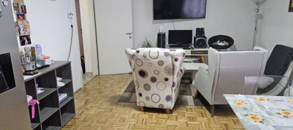 4 rooms Apartment in Linz, Austria No. 157171 3