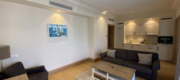 Apartamento de 1 dormitorio en Tivat, Montenegro No. 65 4