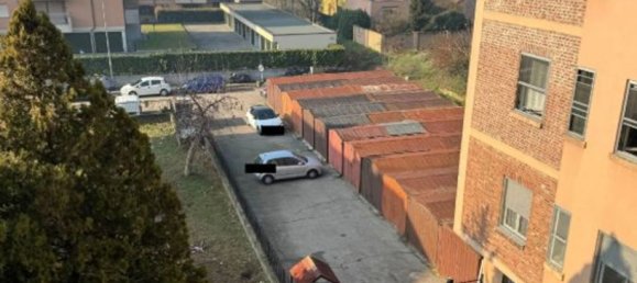 Квартира с 2 комнатами в Локате ди Триульци, Италия № 211601 18