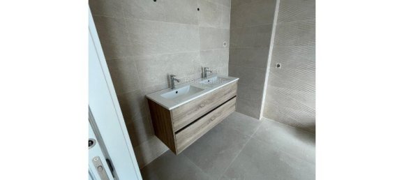 Casa de 4 dormitorios en Lagoa, Portugal No. 102602 24