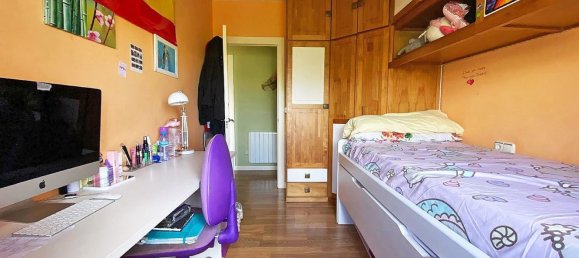 Apartamento de 3 dormitorios en Pinoso, Spain No. 95384 16