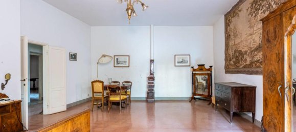 30 Schlafzimmer Villa in Borgo San Lorenzo, Italy, Nr. 113607 21