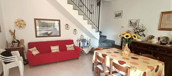 4 rooms Villa in Massa, Italy No. 146235 12