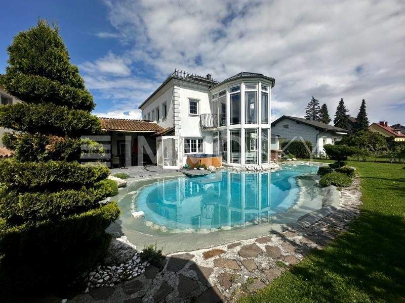 9 rooms Villa in Linz, Austria No. 253453