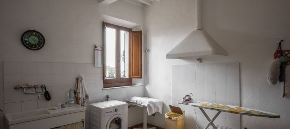20-Zimmer Villa in Montepulciano, Italy, Nr. 57063 11