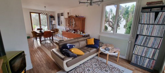 5 bedrooms House in Soissons, France No. 211241 6