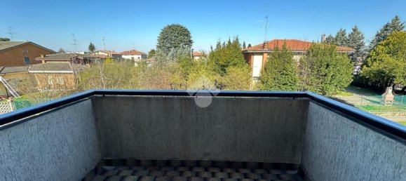 3 rooms Apartment in Palazzolo sull'Oglio, Italy No. 5044 6