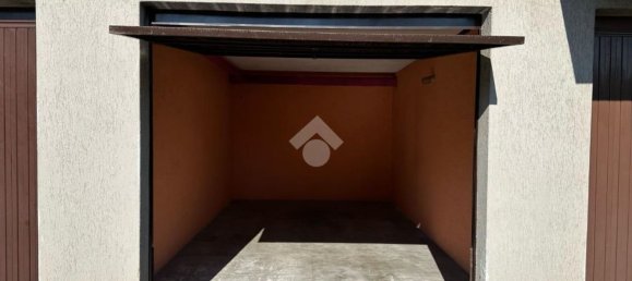 3 rooms Apartment in Palazzolo sull'Oglio, Italy No. 5044 22