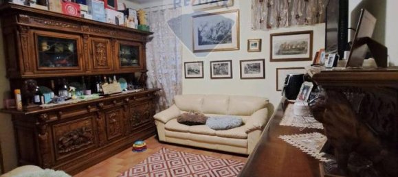 3 rooms Apartment in Stradella, Italy No. 40365 13