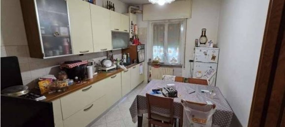 2 bedrooms Apartment in Como, Italy No. 2884 9