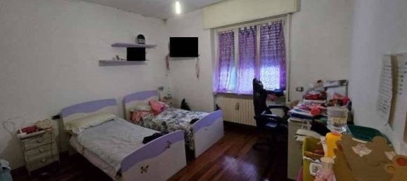 2 bedrooms Apartment in Como, Italy No. 2884 6