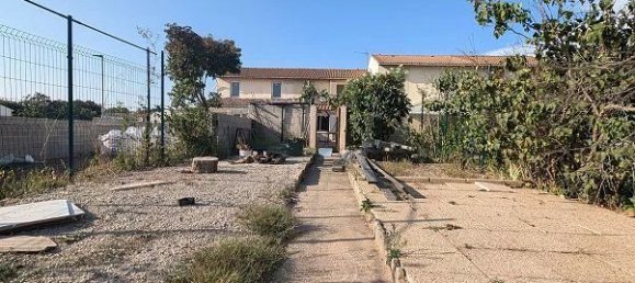 3 bedrooms House in Istres, France No. 338512 10