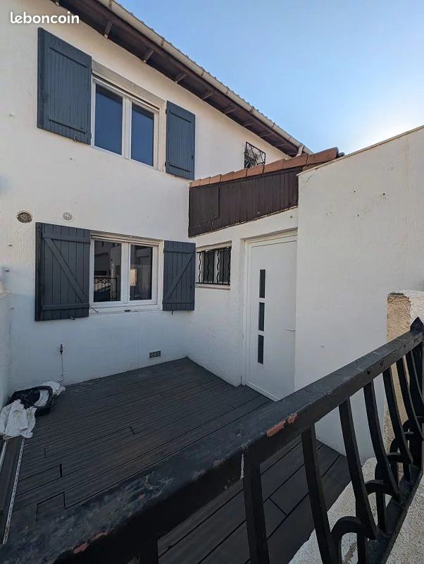 3 bedrooms House in Istres, France No. 338512