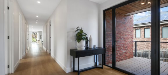 5 bedrooms House in Drouin, Australia No. 203 3