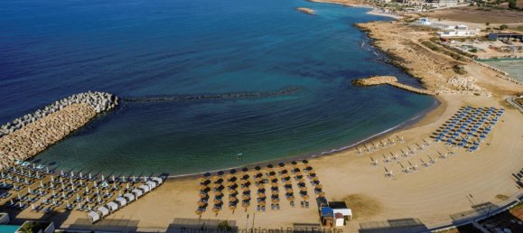 4 bedrooms Villa in Ayia Napa, Cyprus No. 22340 3