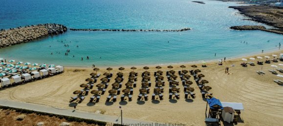 4 bedrooms Villa in Ayia Napa, Cyprus No. 22340 7