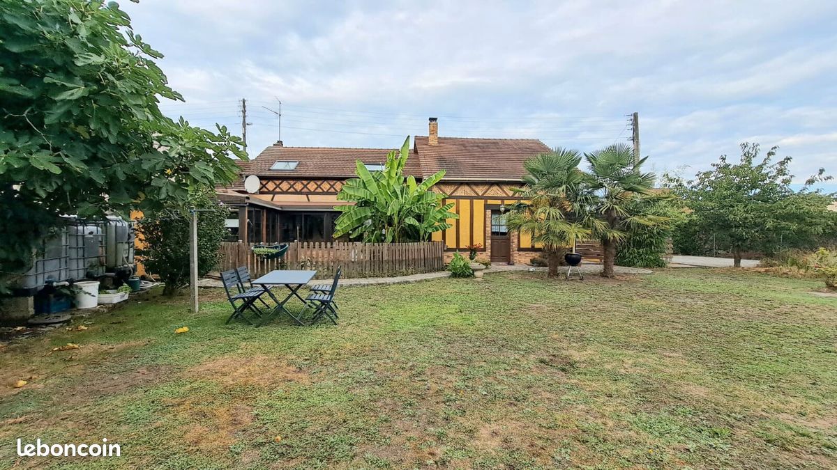 5 chambres Maison à Viarmes, France No. 179087