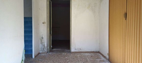 4-salle Appartement à Ormea, Italy No. 24850 16