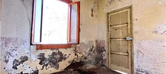 4-salle Appartement à Ormea, Italy No. 24850 36